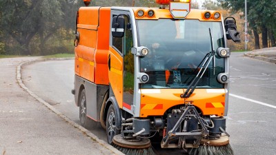 Components for sensors and electrification, driver assistance systems, as well as solutions for automation and electric drive concepts – either off-the-shelf or adapted to your municipal vehicles.