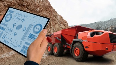 Our surround sensing systems enhance the safety and efficiency of construction machinery and serve as the basis for automated work functions. With our combination of software and sensors, we can create higher-quality automation functions. 