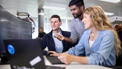 Bosch Engineering engineers customized solutions to meet your needs in the areas of robotics and automation. 